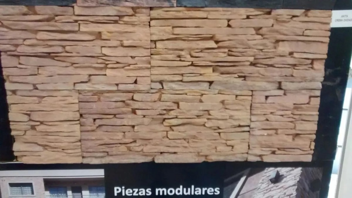 Revestimiento Simil Piedra Razzante 33,5x15,2 Akita Crema Oxidada