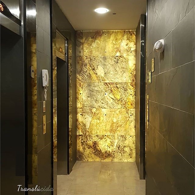 Revestimiento Flexible Piedrafina 122x61 Arenisca Traslucida
